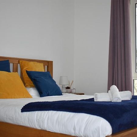 Classy Campbell Park Apartment, Balcony & Free Parking Milton Keynes Exterior photo